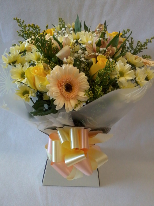 Get well soon bouquet aqua boxed yellows florist Bristol GWSB3